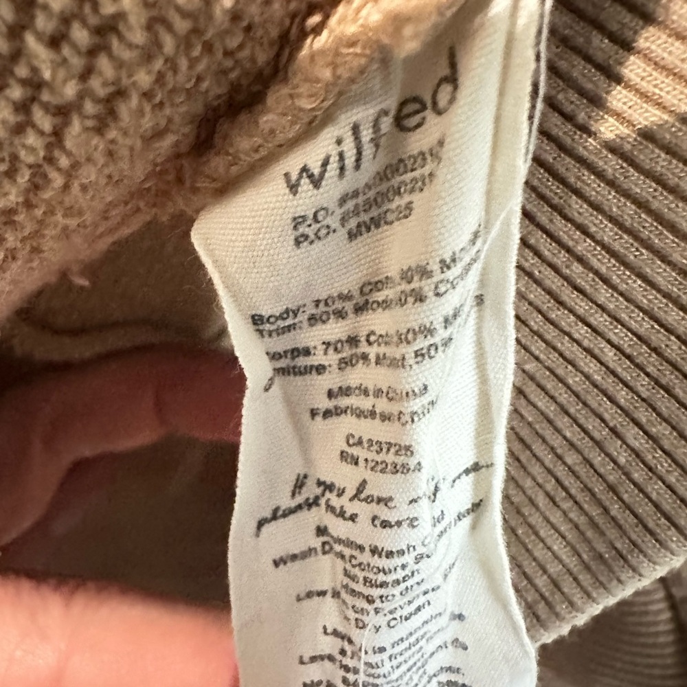 Aritzia Wilfred Cocoon Sweater - Picture 4 of 6